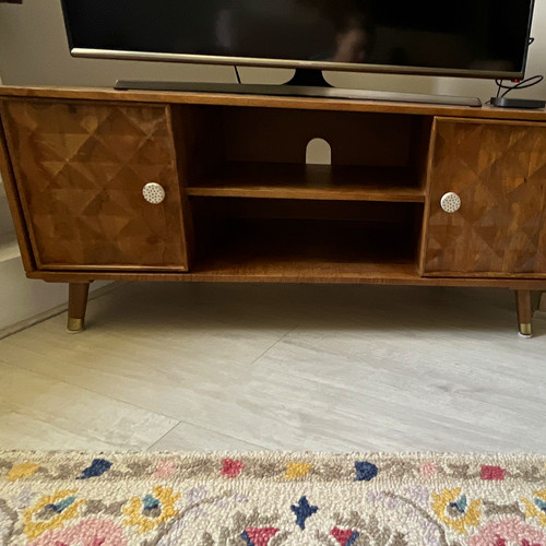Brown wood stand medium - brown,