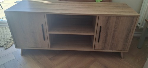 Inch stand - 40,